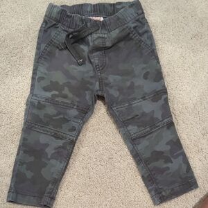 Cat & Jack Sz 18 Mos Faded Green and Gray Camo Joggers with Elastic Waistband